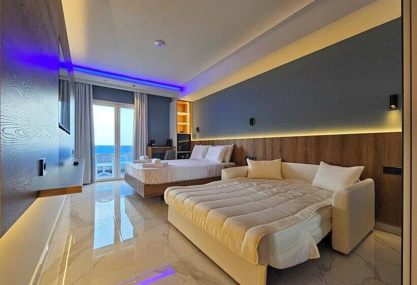 ホテル Akteon Girni