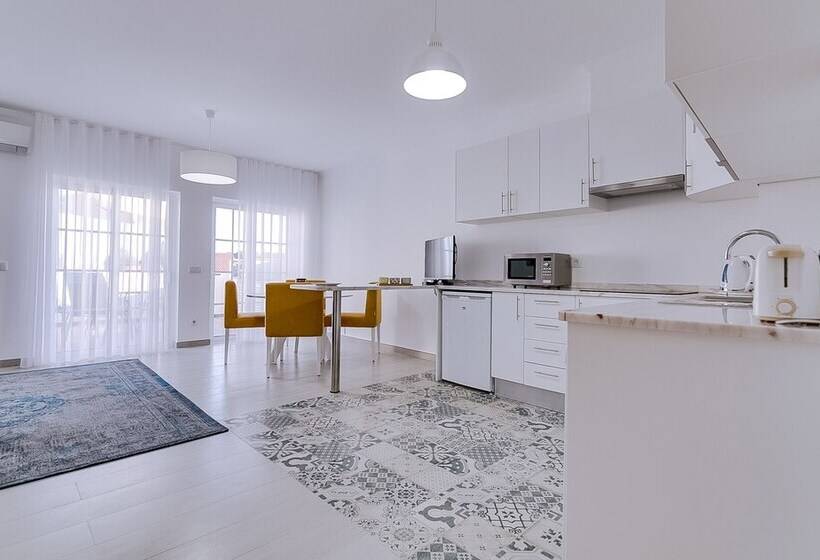 Отель Apartamentos Sol E Ria