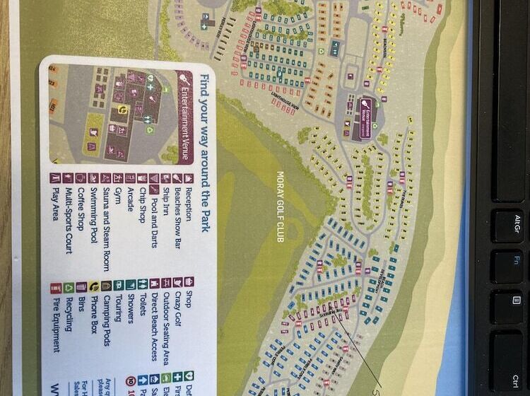 Отель Laineys Haven Caravan At Silversands