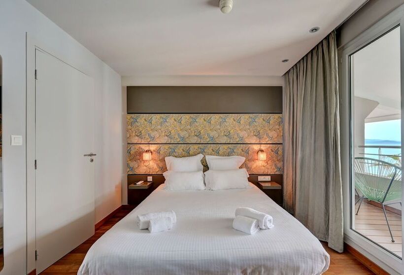 Отель Bor Hôtel & Restaurant Plage Privée