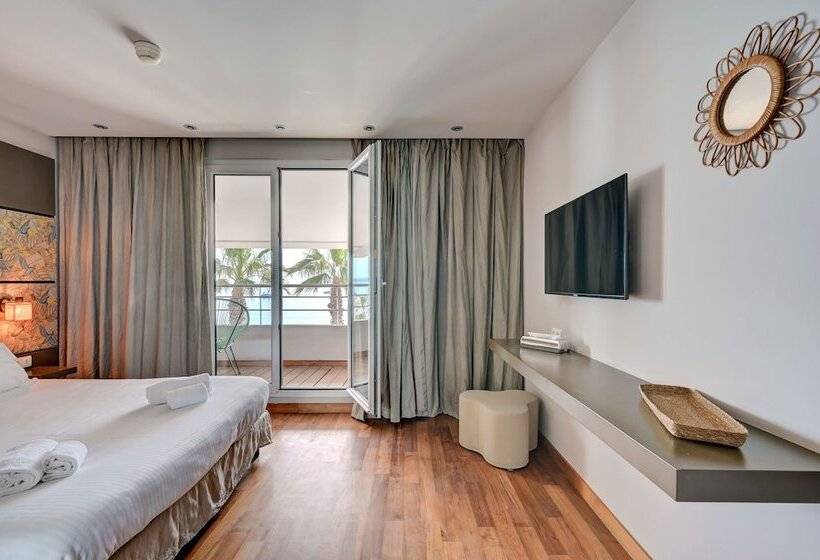 Отель Bor Hôtel & Restaurant Plage Privée