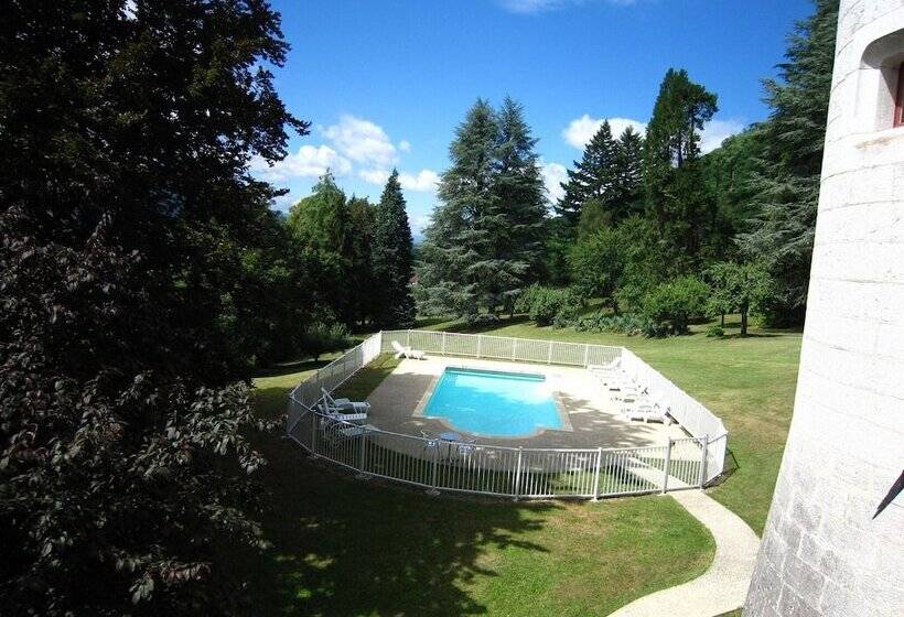 בית מלון כפרי Renovated Castle Apartment With Swimming Pool