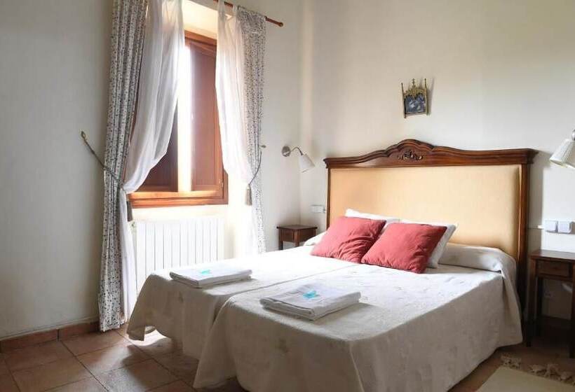 Отель Solar De Quintano