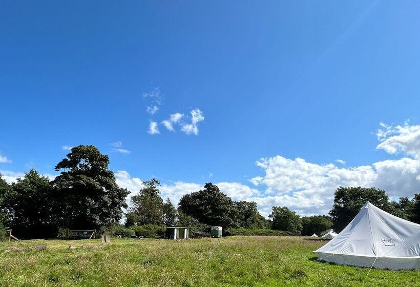 ホテル The Bells   South Berrington