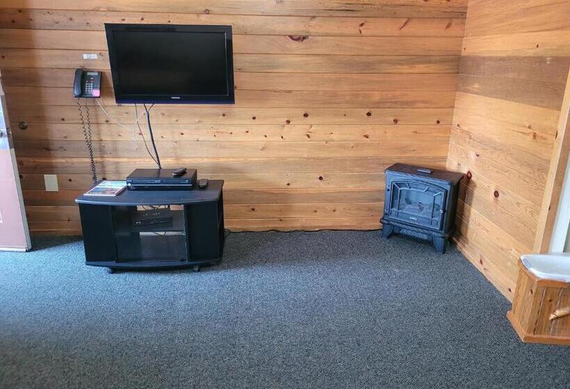 호텔 Willamette Pass Inn & Chalets