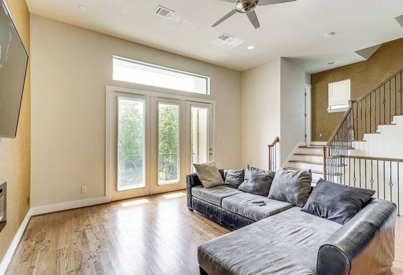 Houston Home W/ Rooftop Patio 3 Mi To Downtown!