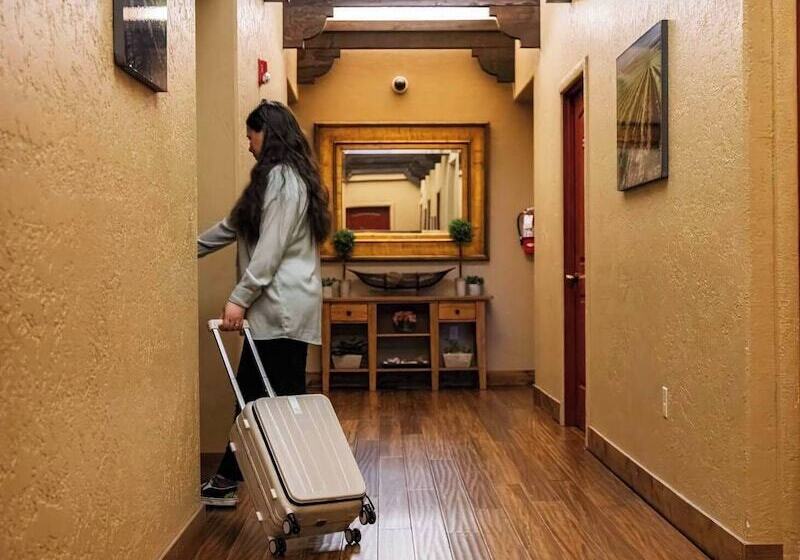 Inn At Desert Wind Winery