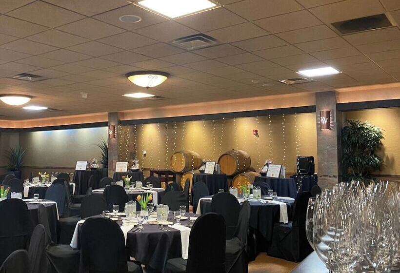 Inn At Desert Wind Winery