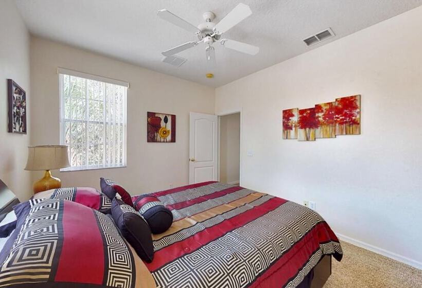 Jagjit S Tuscan Hills Vacation Home