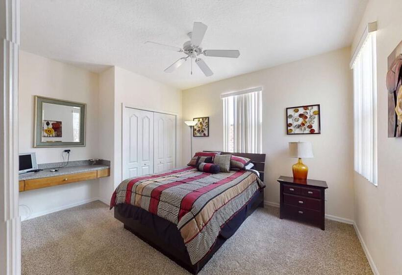 Jagjit S Tuscan Hills Vacation Home