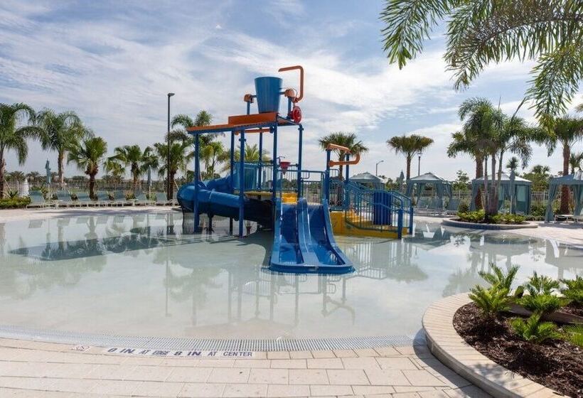 Jodie S Luxury Solara Home