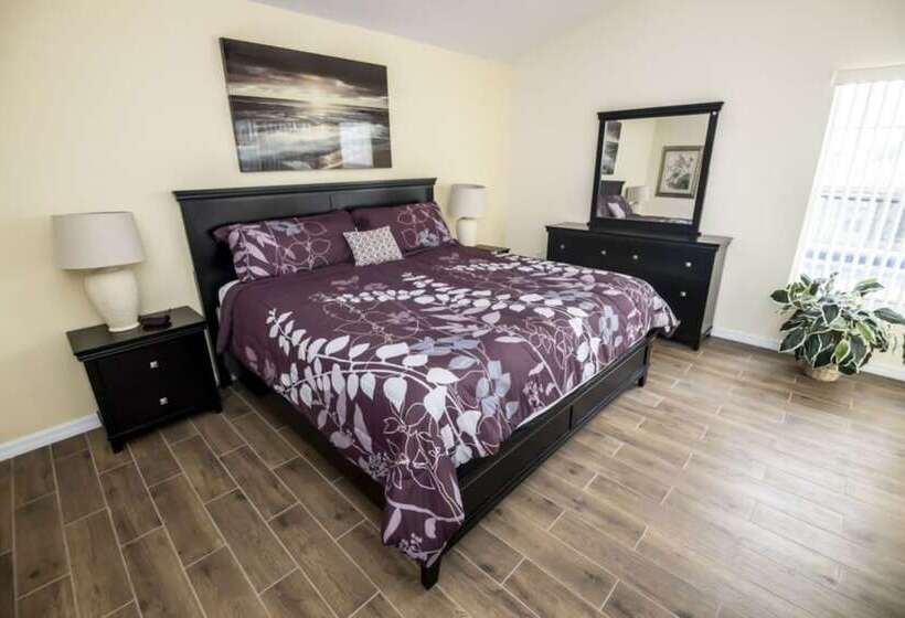 Kevin S Highgate Park Vacation Home