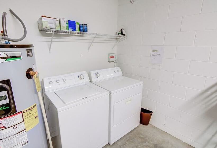 Kevin S Southern Dunes House