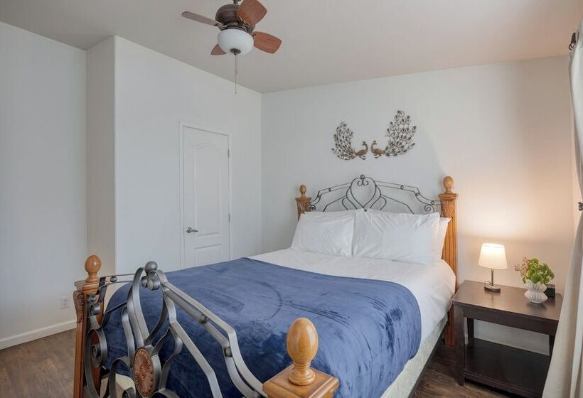 Keys Creek & Casita   Avantstay Sleeps 30 Estate Vineyard, Pool, Courts, Theater, Views