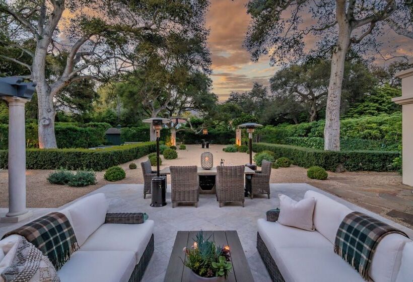 Lavish Montecito Home W/ Hot Tub, Patio & Gardens!