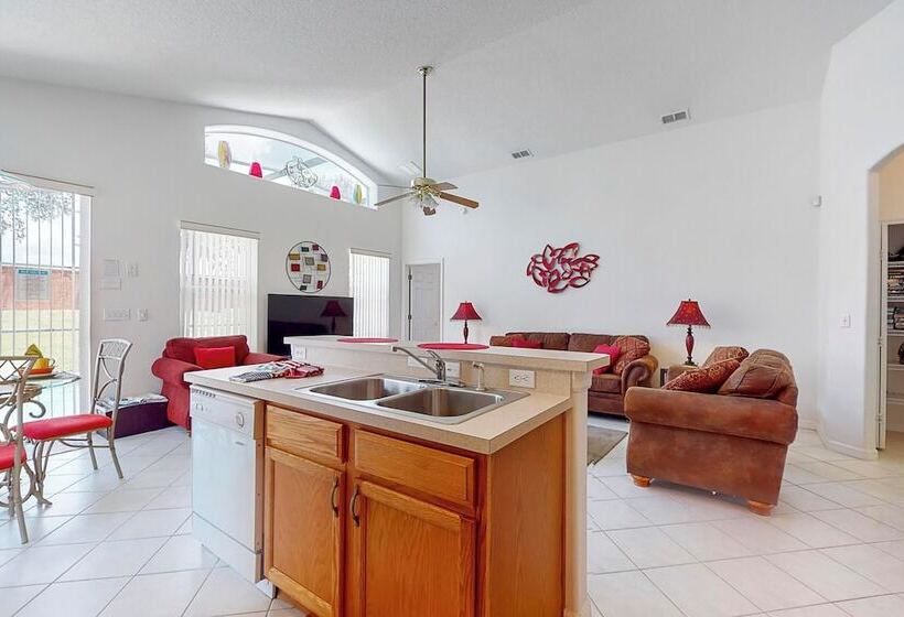 Len & Arlene S Tuscan Ridge Vacation Home