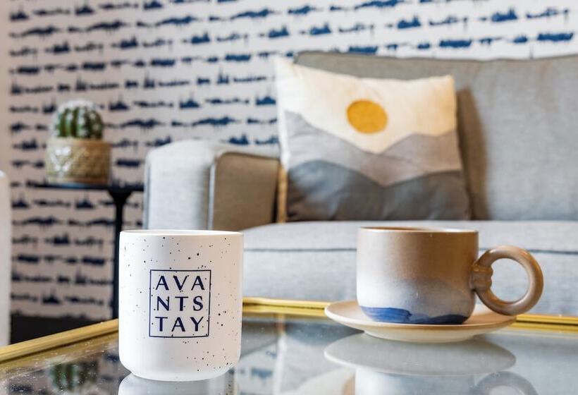 Lindsley By Avantstay Balcony + Modern Design A+ Downtown Location