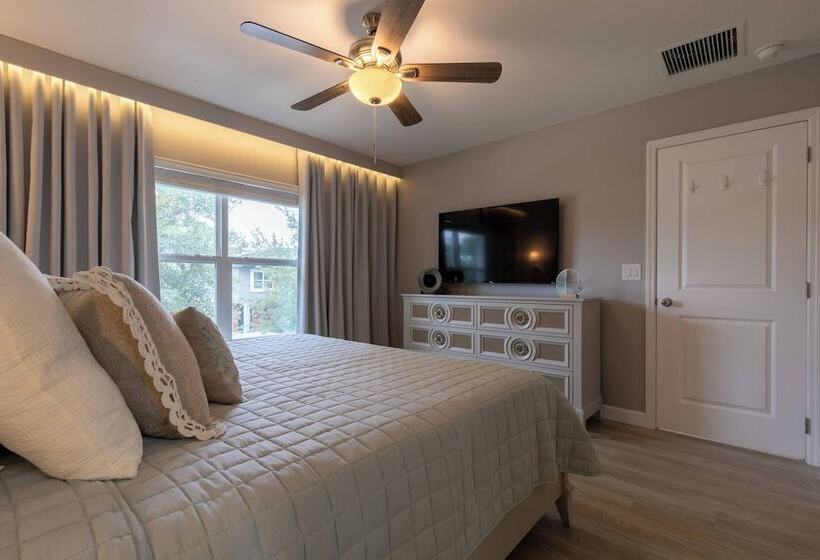 Luxury Remodeled Home W/splash Pool Near Disney 31