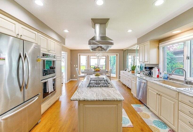 Luxury Waterfront Home In Chesterfield W/ Views!