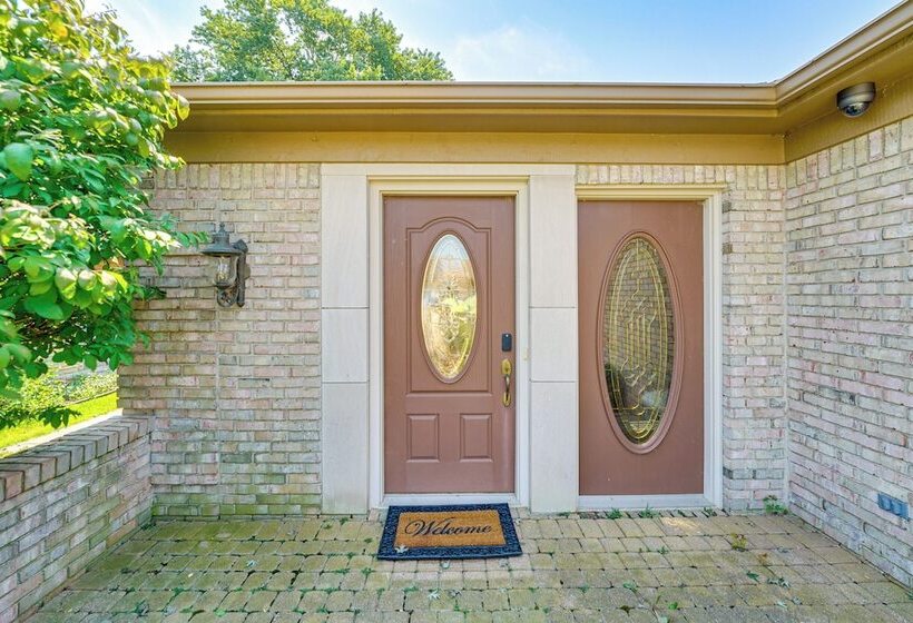 Luxury Waterfront Home In Chesterfield W/ Views!