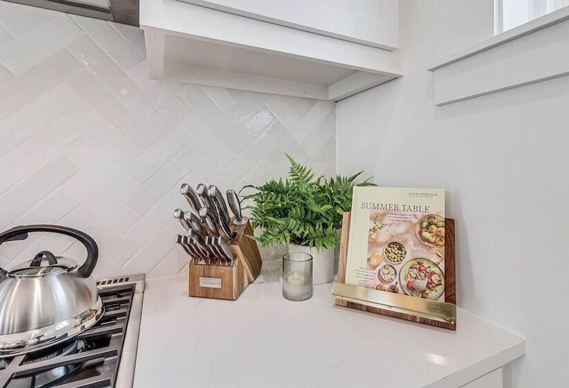 Mint Julep 210 Esc A