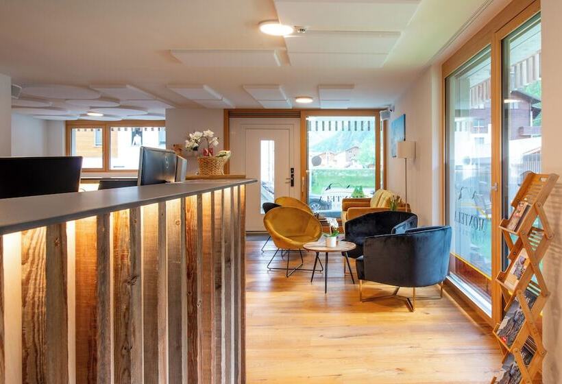 Montela Hotel & Resort   Suiten