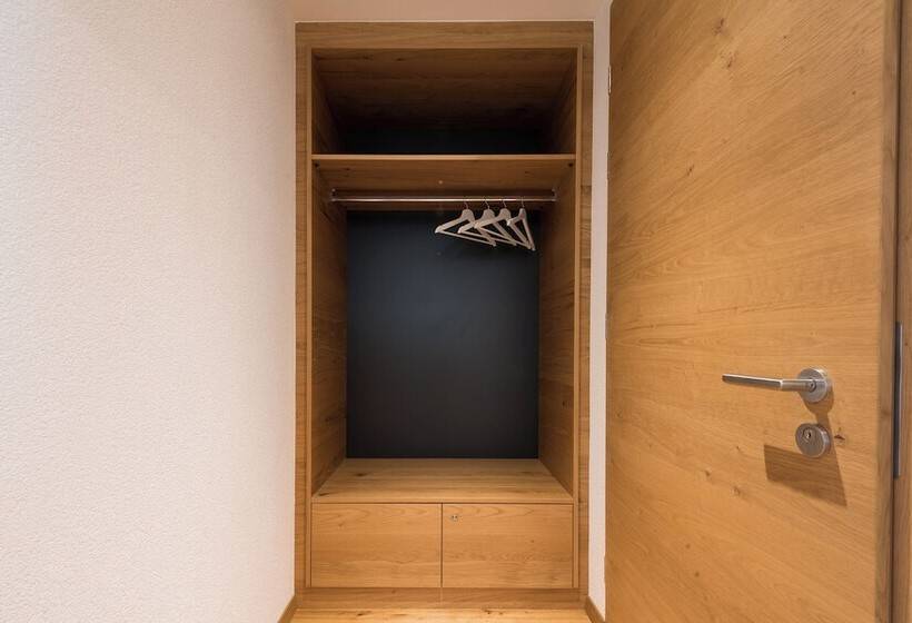 Montela Hotel & Resort   Suiten