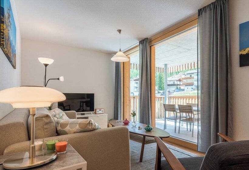 Montela Hotel & Resort   Suiten