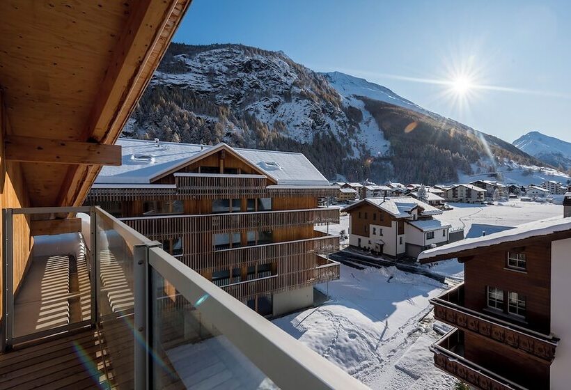 Montela Hotel & Resort   Suiten