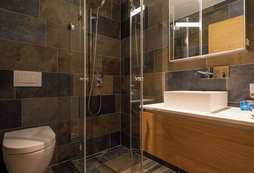 Montela Hotel & Resort   Suiten