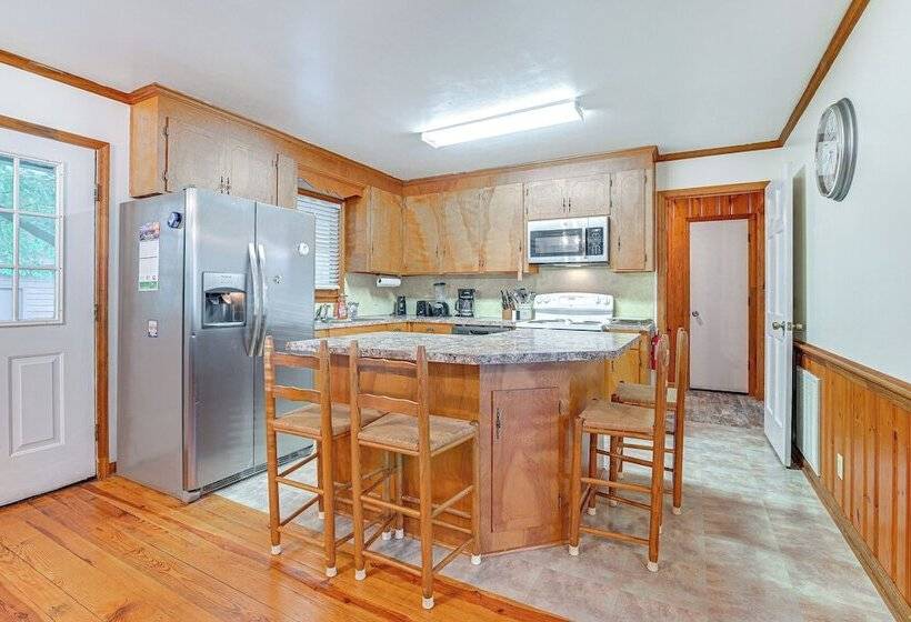 Murrells Inlet Home W/ Deck ~ 4 Mi To Marsh Walk!