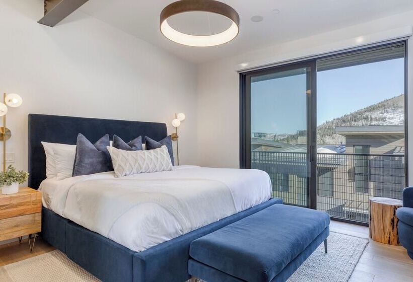 The Ridge At Canyons Village By Avantstay Stunning Ski In/out Condo W/ Hot Tub