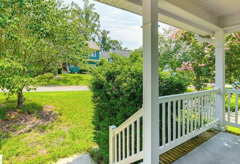 Park Village Home W/ Pond: 6 Mi To Downtown Cary