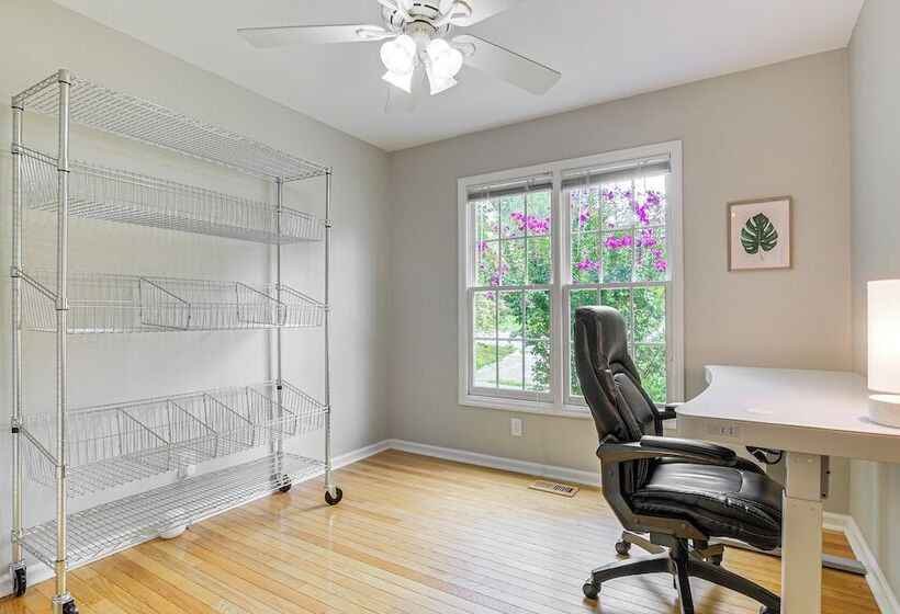 Park Village Home W/ Pond: 6 Mi To Downtown Cary