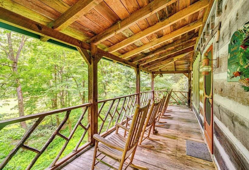 Peaceful Burnsville Cabin By South Toe River!