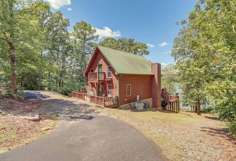 Peaceful Greers Ferry Cabin W/ Deck & Lake View!