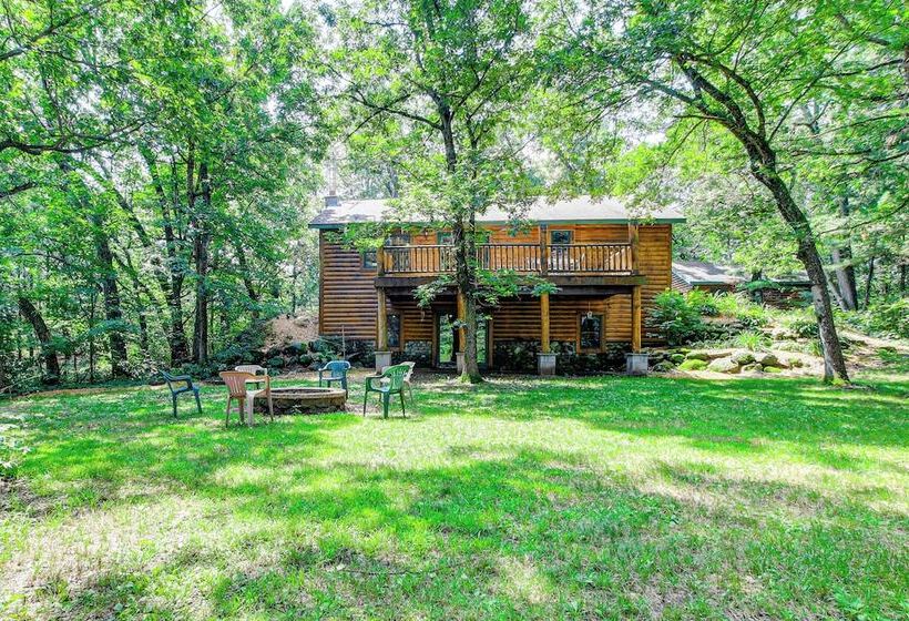 Peaceful Wautoma Retreat W/ Deck On 10 Acres!