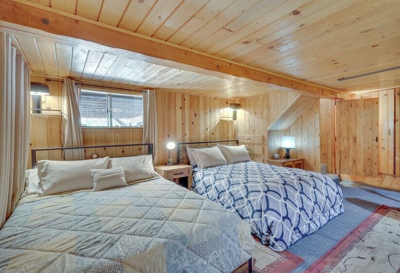 Peaceful Wooden Cabin, 2 Mi To Bass Lake!