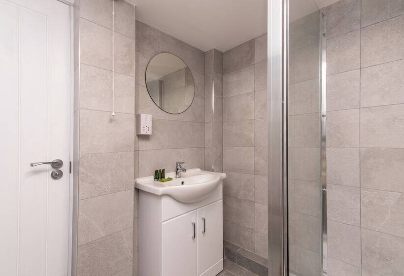 פנסיון Bagworth House