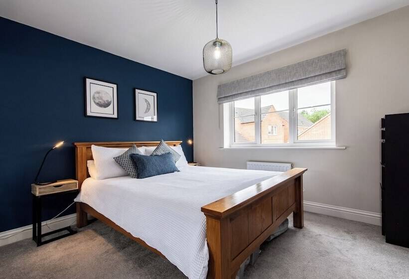 Пансион Frome Gardens 17