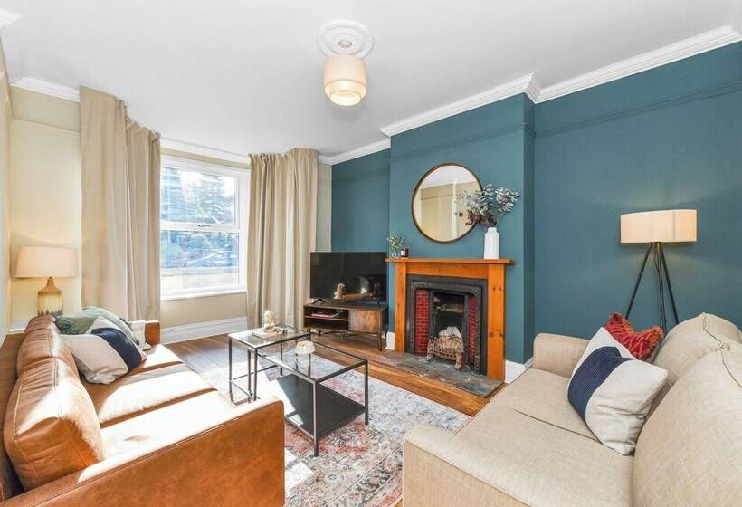 פנסיון Haydn House