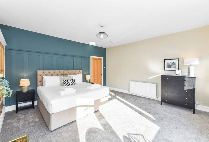 פנסיון Haydn House