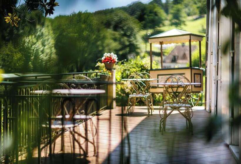 بنسيون Villa Stella