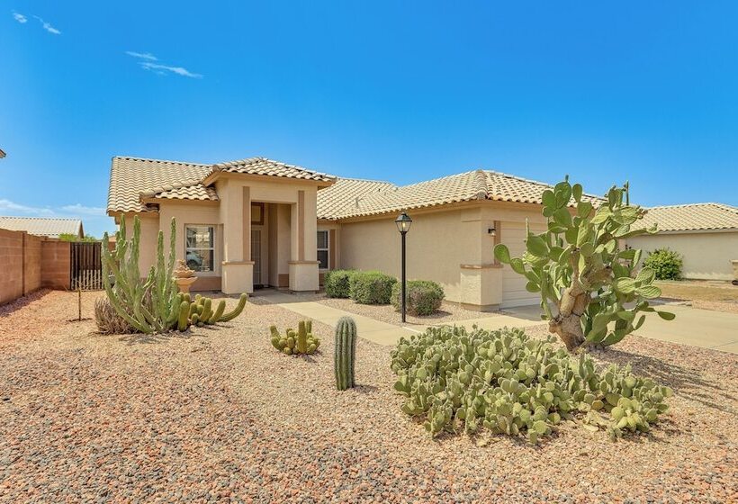 Peoria Home W/ Fenced In Yard & Patio!