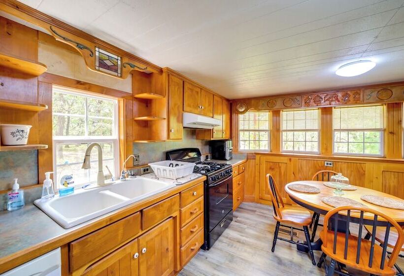 Pet Friendly Mcalester Home W/ Lake Eufaula Access