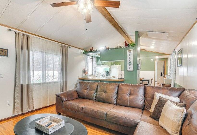 Pet Friendly Page Home ~ 4 Mi To Lake Powell!