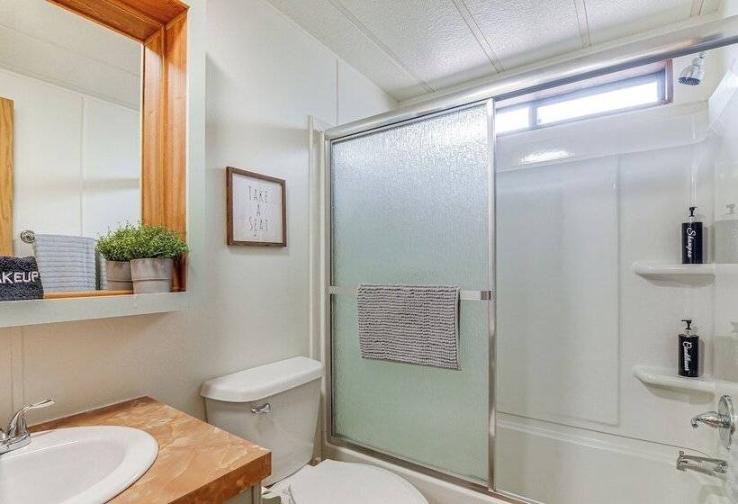 Pet Friendly Page Home ~ 4 Mi To Lake Powell!