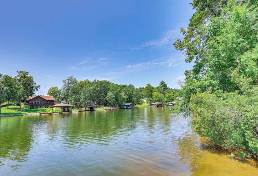 Pet Friendly Sparta Retreat: Boat Dock & Fire Pit!