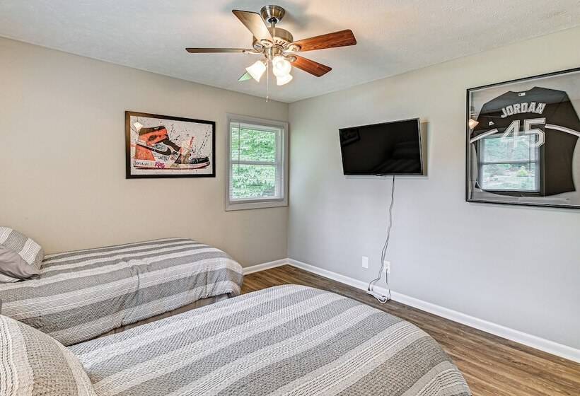 Pinehurst Home W/ Deck < 2 Mi To Golf Course!