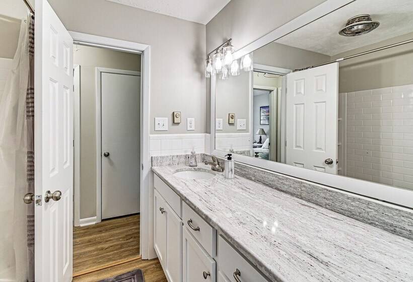 Pinehurst Home W/ Deck < 2 Mi To Golf Course!